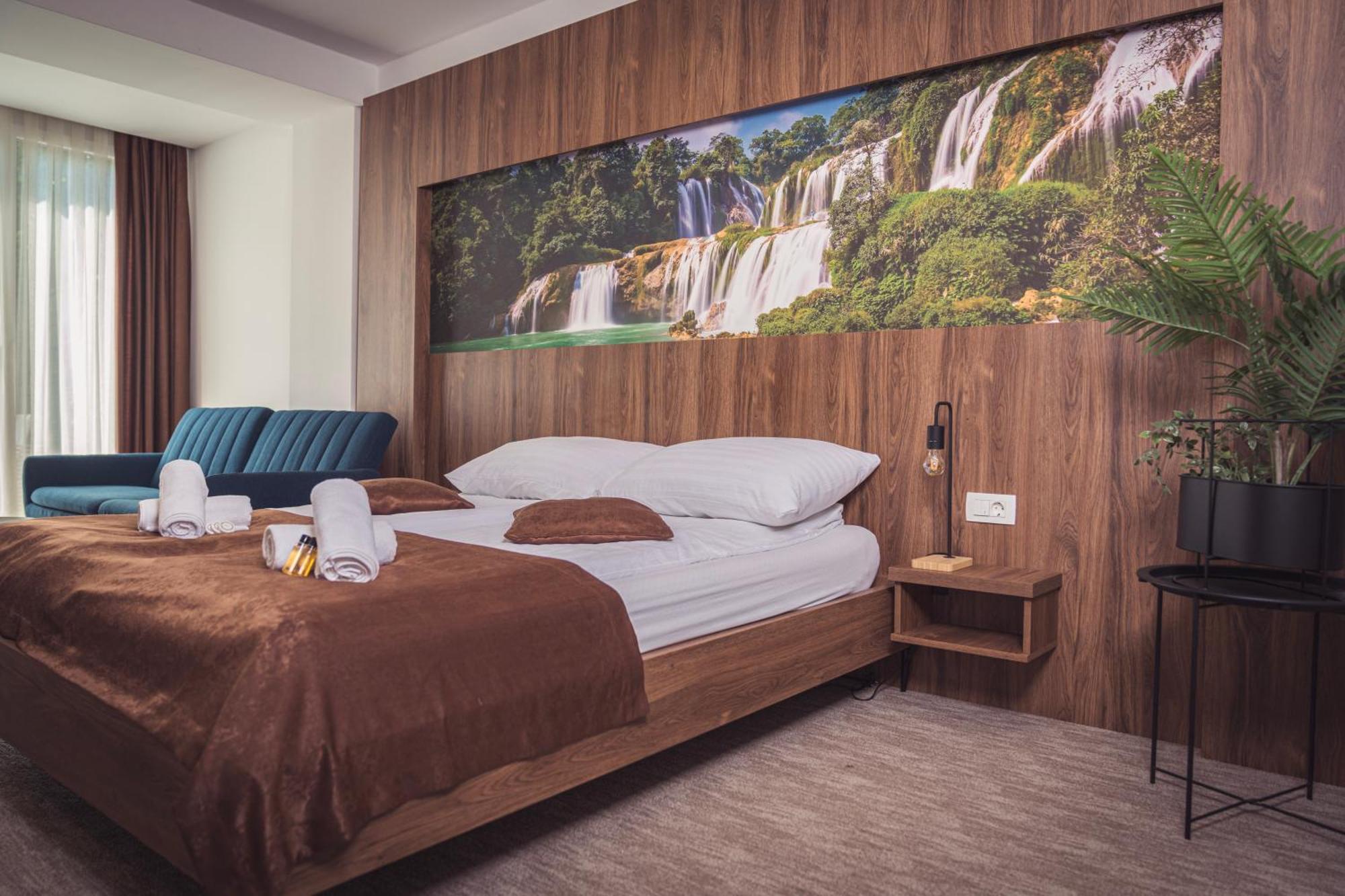 Hotel Tazz - River Front Oasis Collection บีฮัช ภายนอก รูปภาพ